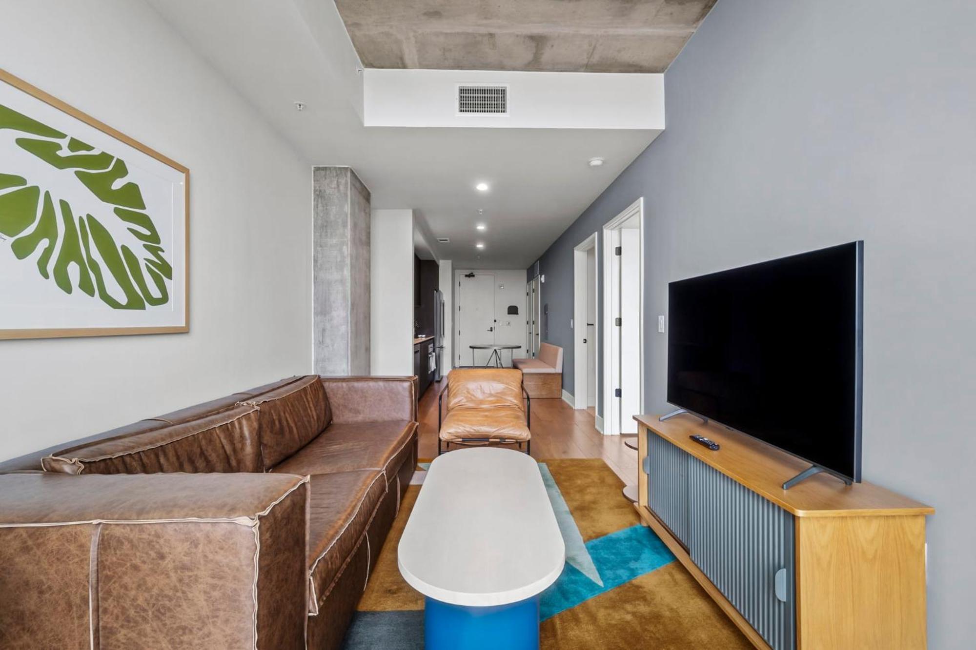 Modern 1Br Condo On Rainey St With Pool And Views Austin Bagian luar foto