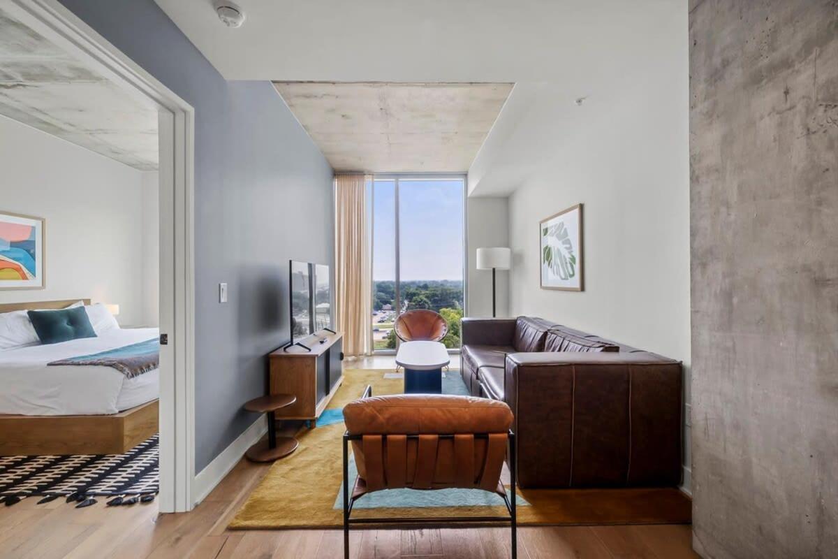 Modern 1Br Condo On Rainey St With Pool And Views Austin Bagian luar foto